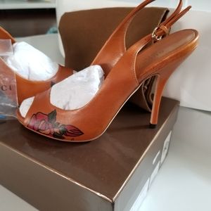 RARE Authentic Gucci Tattoo Heels BNIB